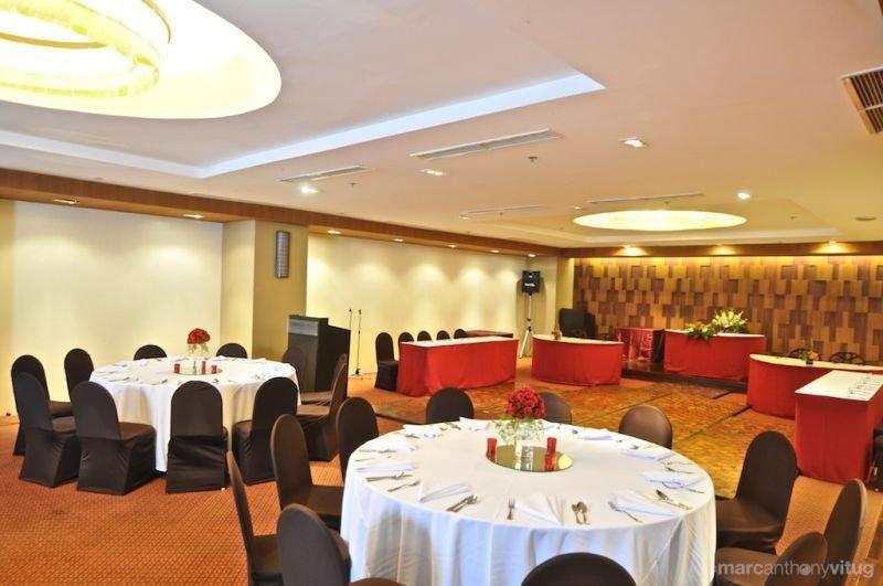 Summit Circle Cebu - Quarantine Hotel Eksteriør bilde